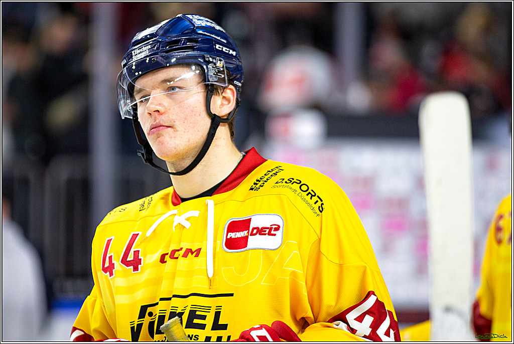 PENNY DEL; Koelner Haie- Duesseldorfer EG; Koeln, 02.01.2023